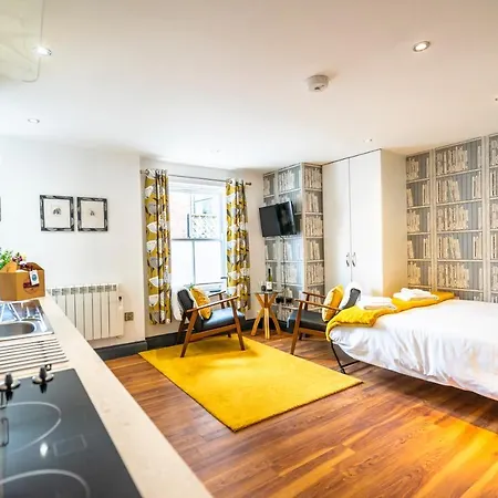 Robson House 3 Apartman York